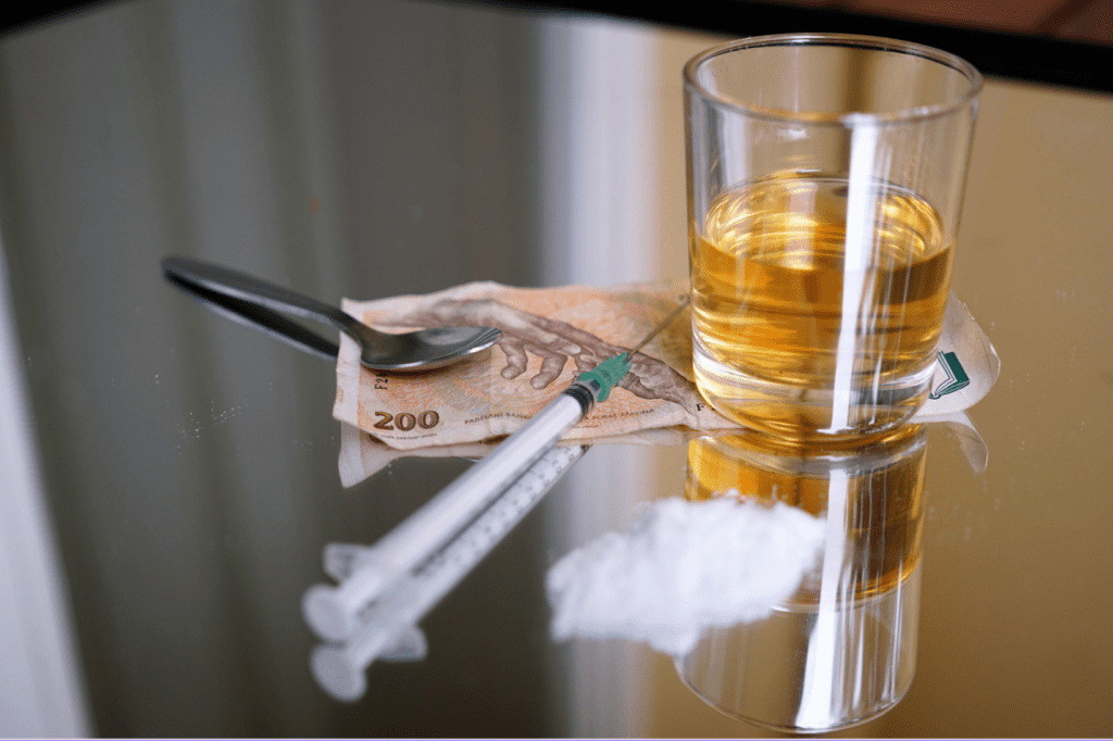 Narkotyki, Hazard i Alkohol: Nietypowe Spojrzenie na Życie